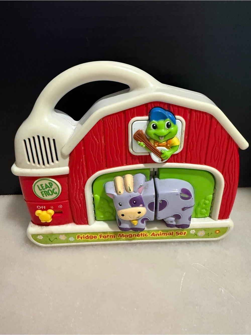 Leap Frog Fridge Farm Magnetic Animal Set  Learning Talking Toy Barn 2007 Works
